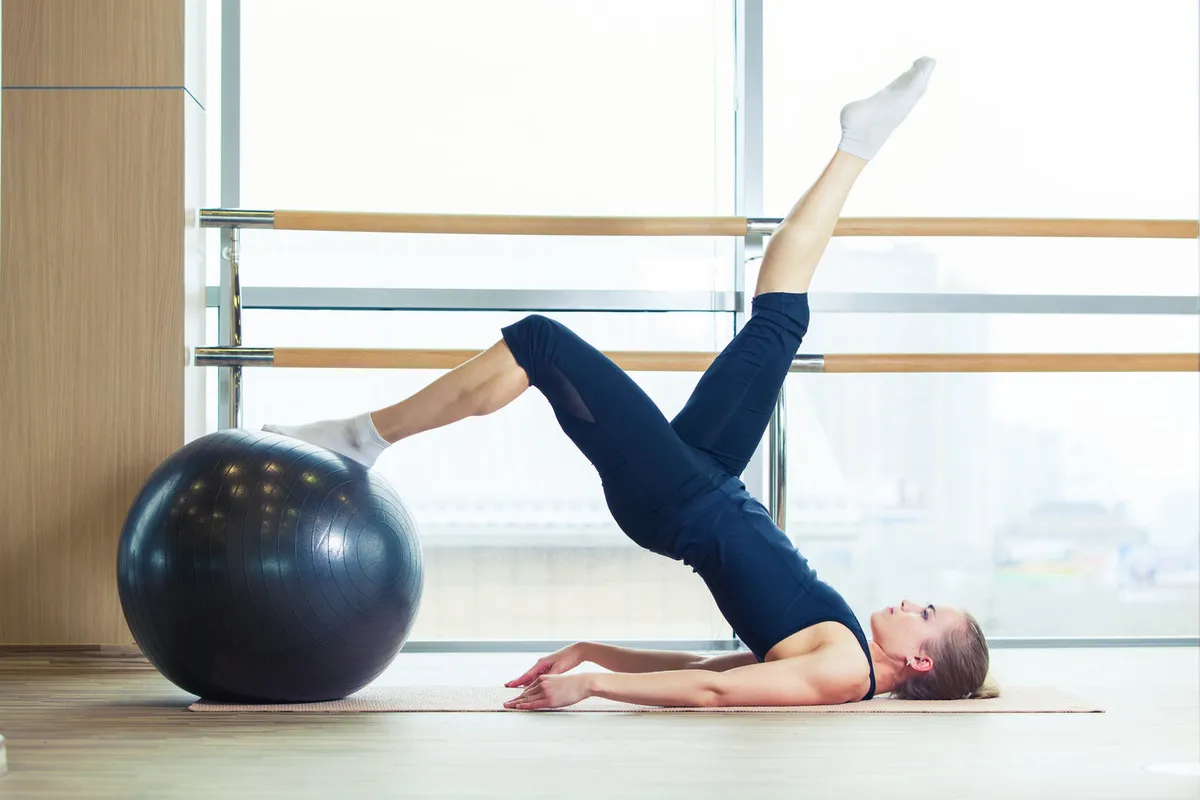 CARDIO VS. WEIGHT TRAINING: WHICH IS BEST FOR WEIGHT LOSS?